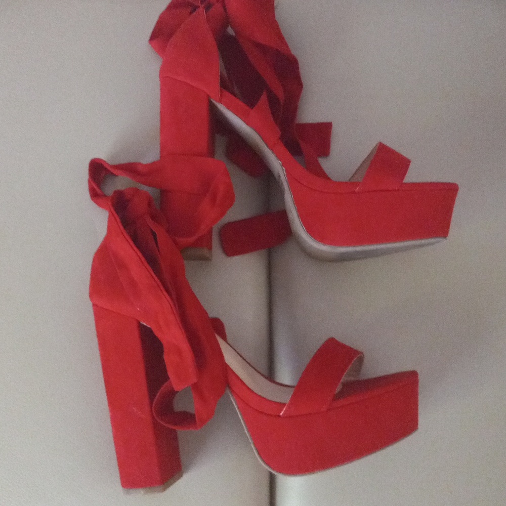 Fashion Nova Red Suede Ankle-Tie Sandals Size: - Picture 8 of 17
